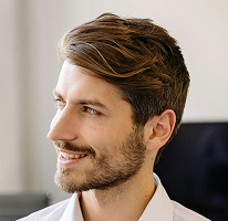 Portret van Michael Brennan, CTO en leider in fintech, crypto en technologie